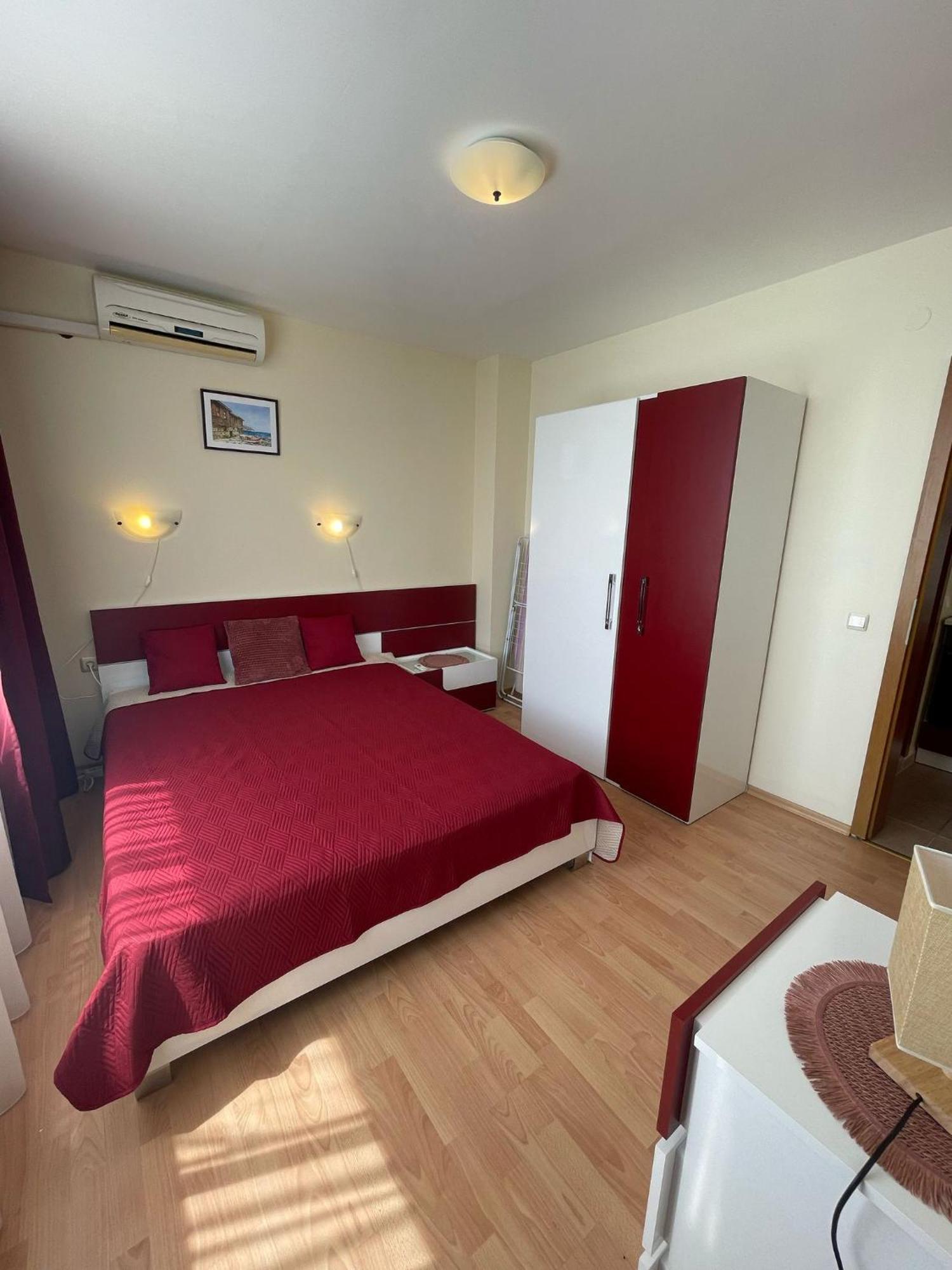 Grand Resort - Imperial Crown Fort Club - Prestige Apartments Elenite Bilik gambar