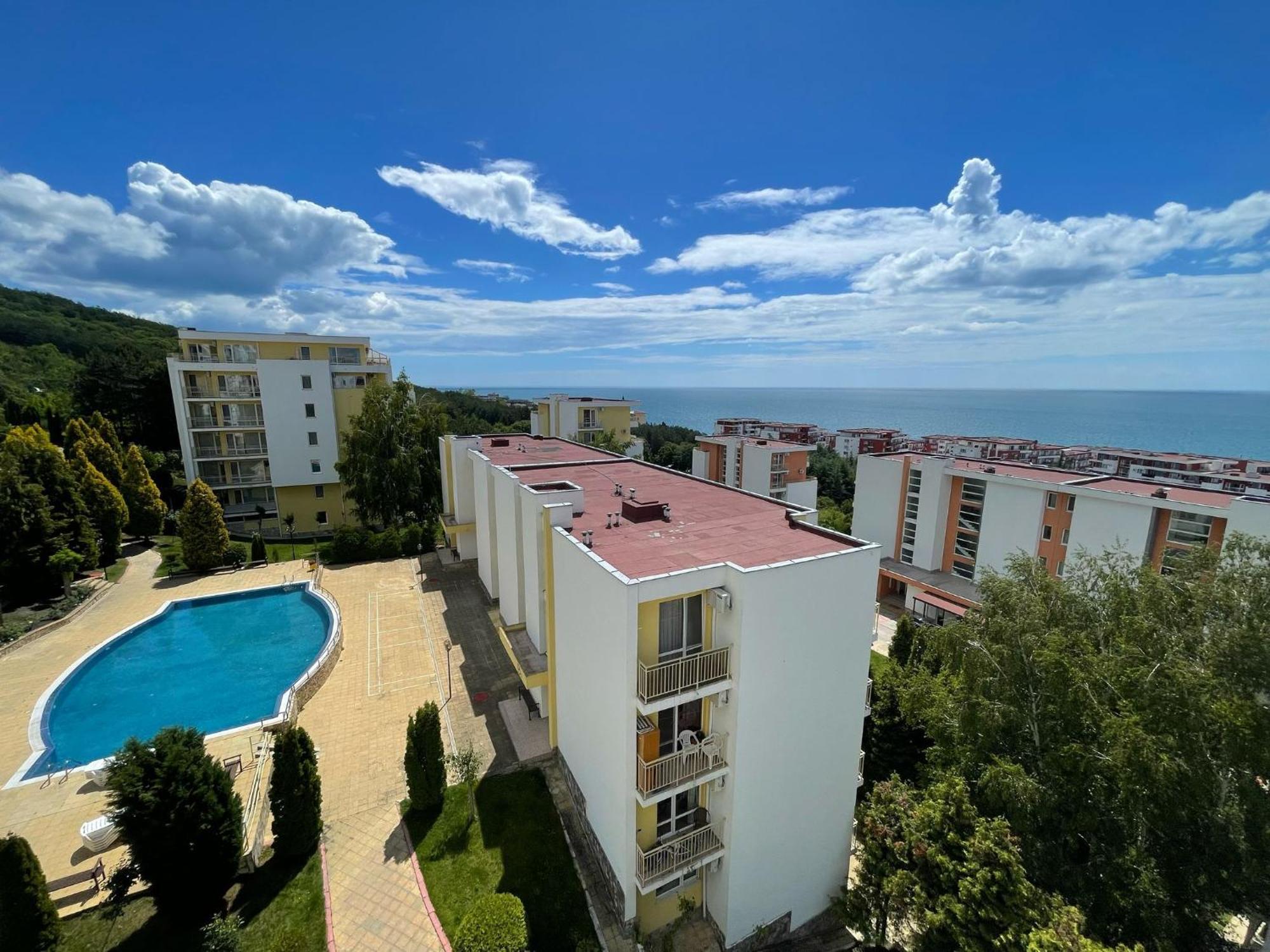 Grand Resort - Imperial Crown Fort Club - Prestige Apartments Elenite Bilik gambar